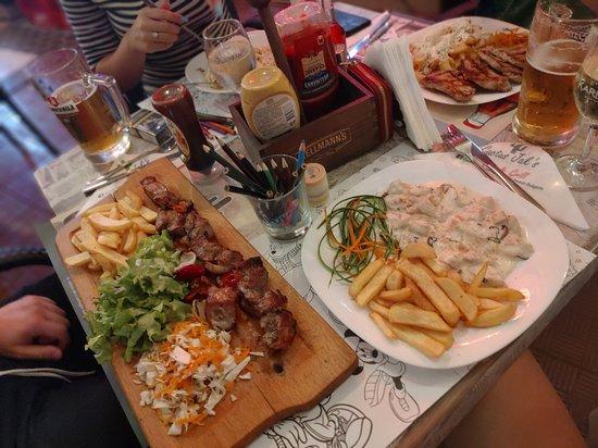 Cactus Jak's Bar & Grill